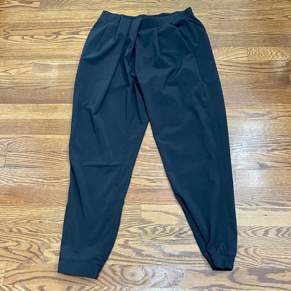 Lululemon Wrapped Waist Cropped Pants | No Size Tag